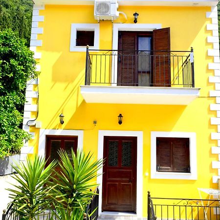 Dourios Ippos Apartments Frikes Exterior photo