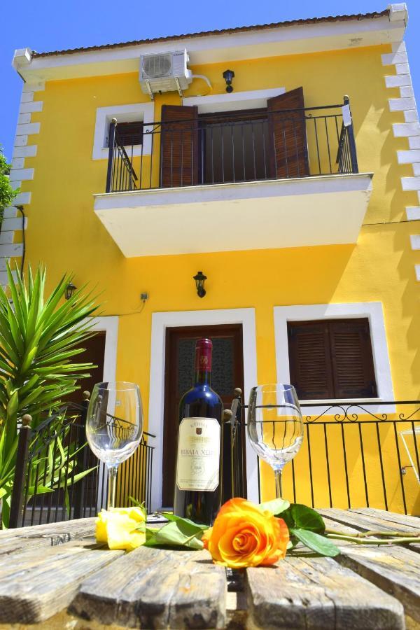 Dourios Ippos Apartments Frikes Exterior photo